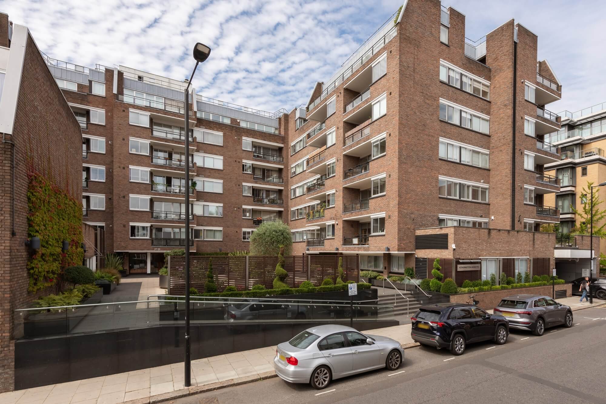 Kensington Heights, Kensington, W8 Wilfords London